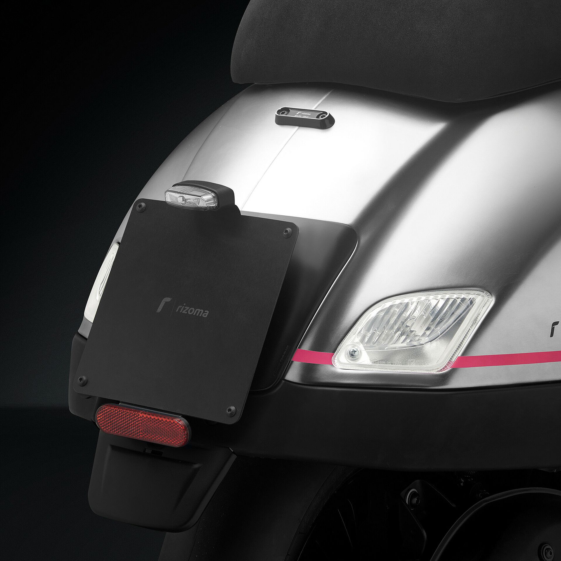 Rizoma kentekenplaathouder Vespa GTS